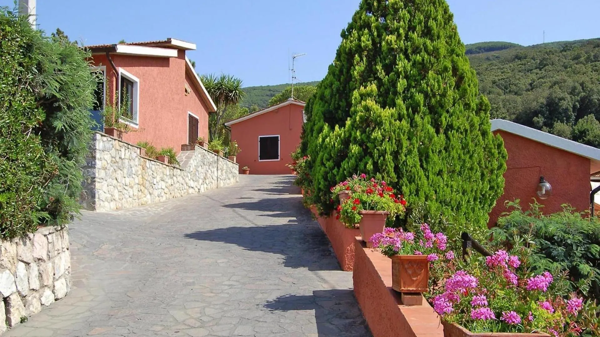 Apartment In Capoliveri Near Sea Beach