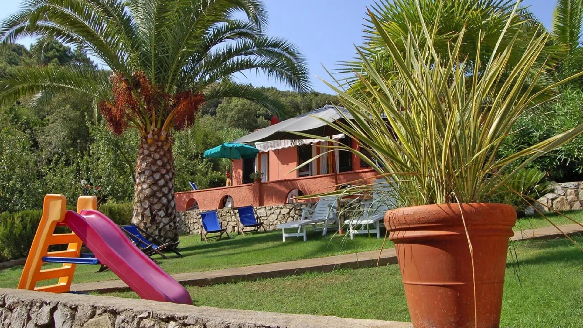 Apartment In Capoliveri Near Sea Beach Italy