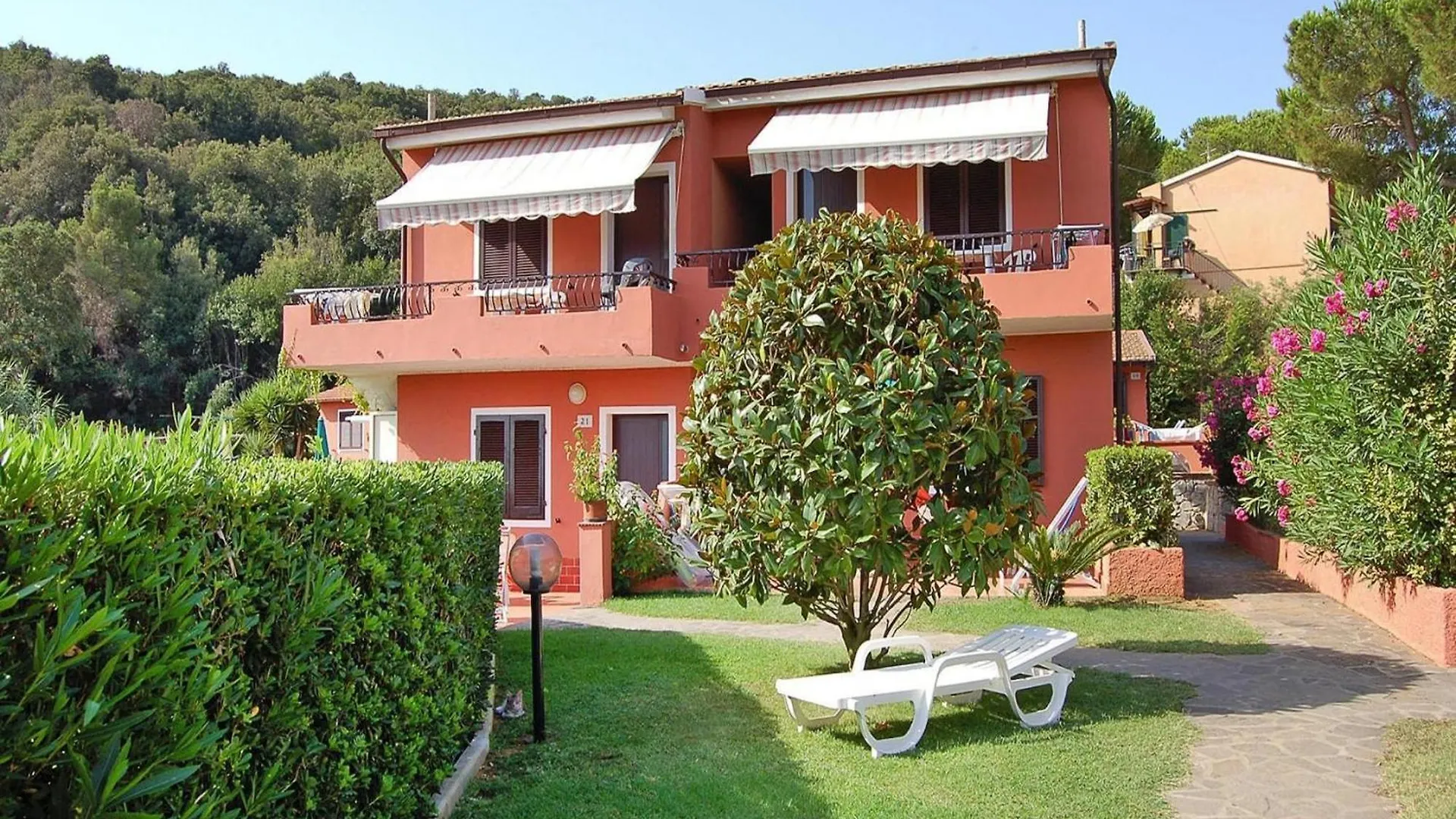 Apartment In Capoliveri Near Sea Beach Italy