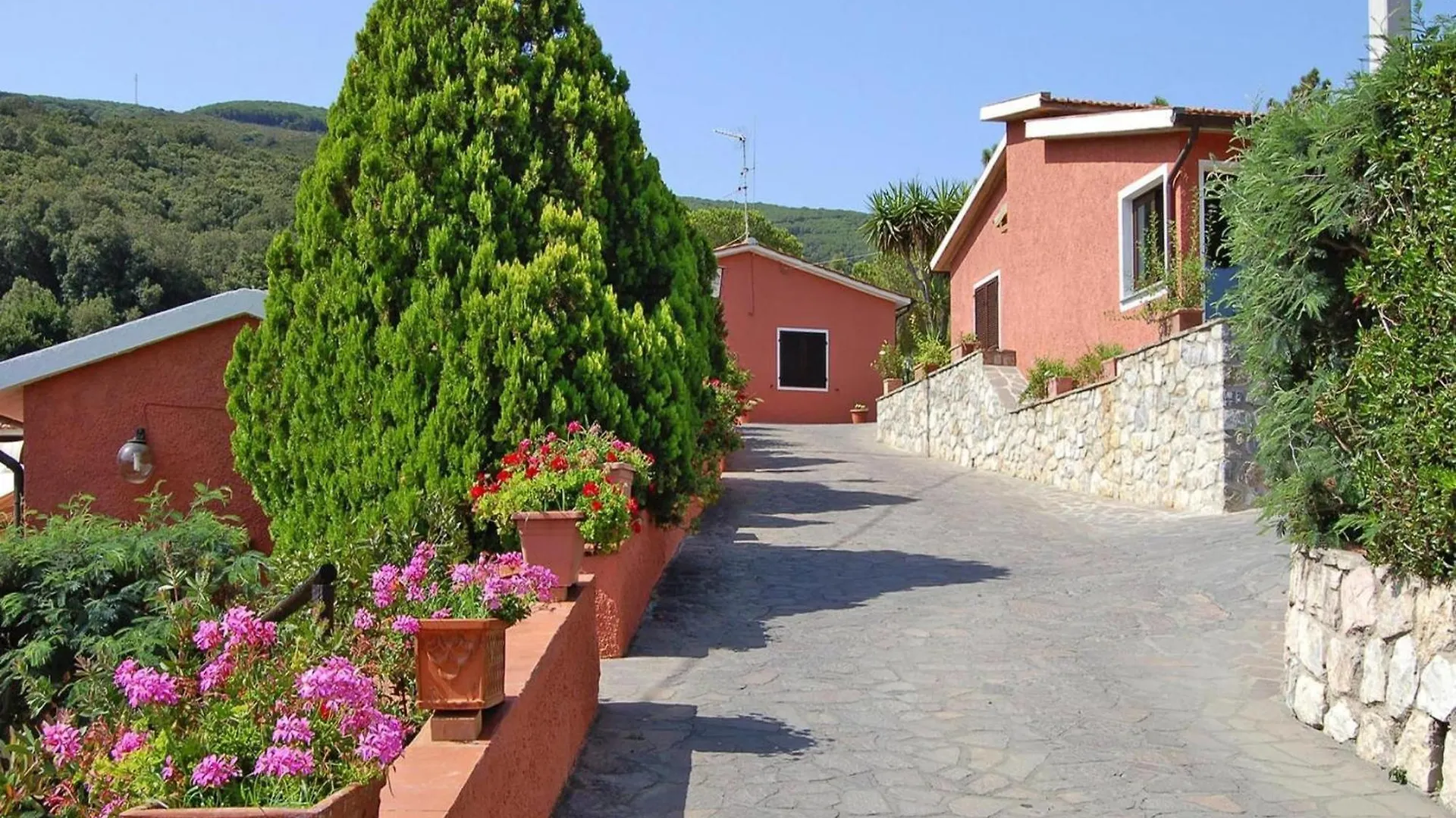 Apartment In Capoliveri Near Sea Beach